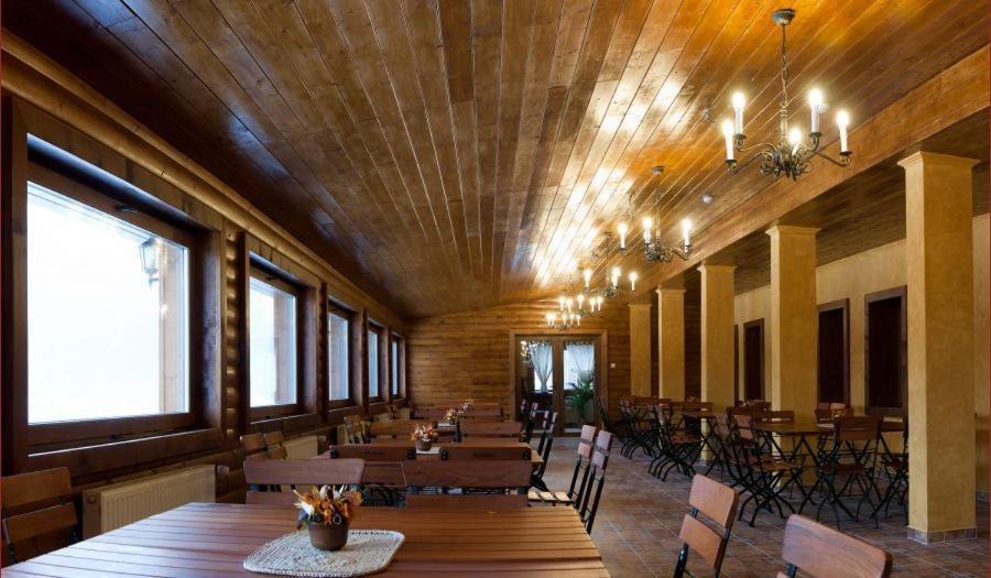 Hotel Ozon Harghita-Băi Dış mekan fotoğraf